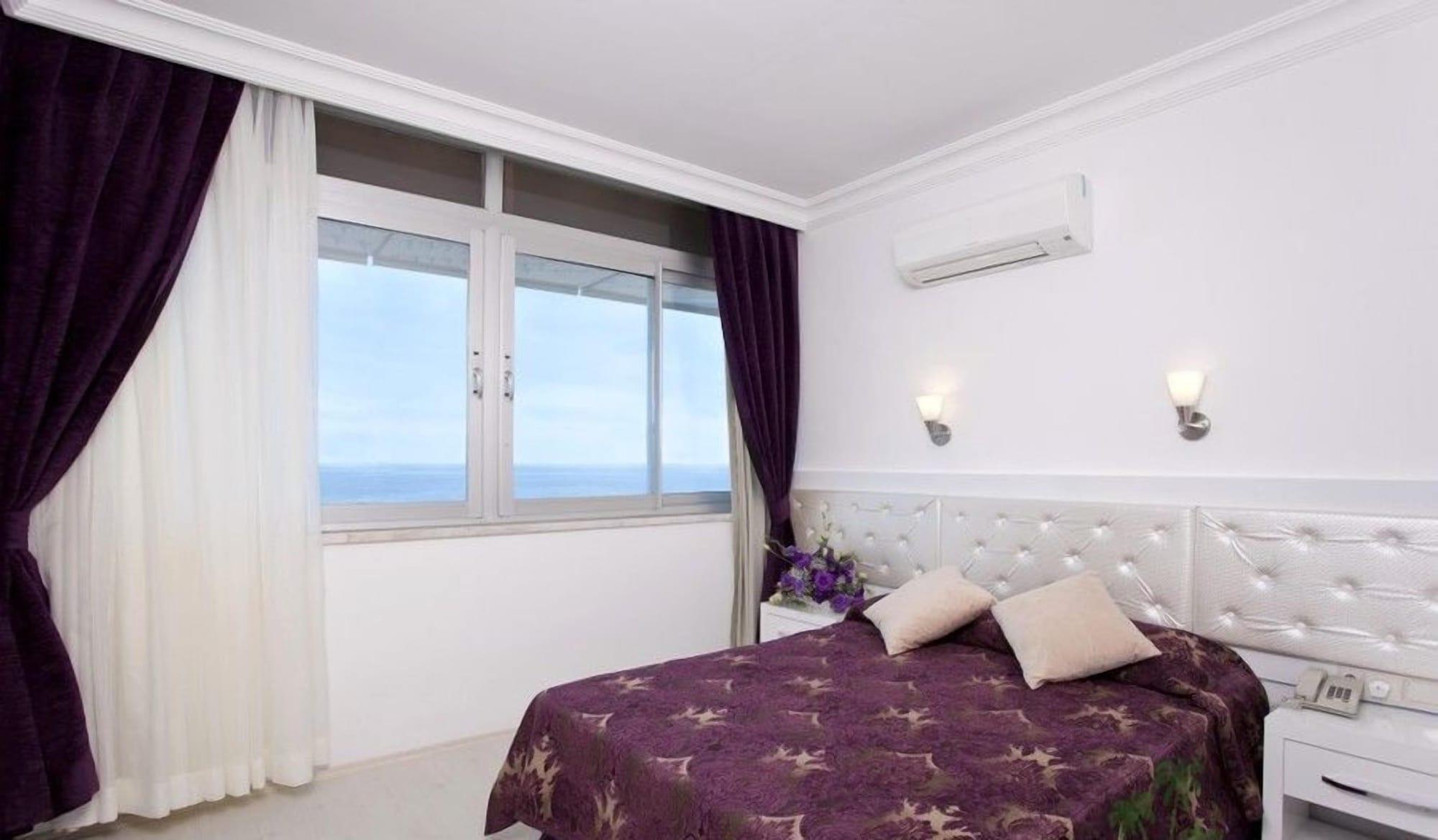 Azak Beach Hotel Алания Экстерьер фото