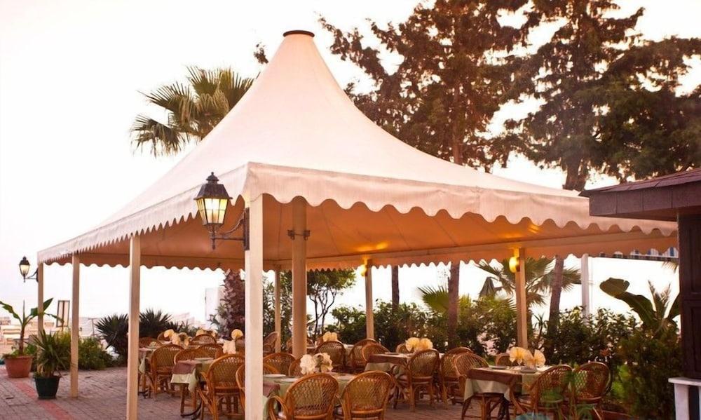 Azak Beach Hotel Алания Экстерьер фото