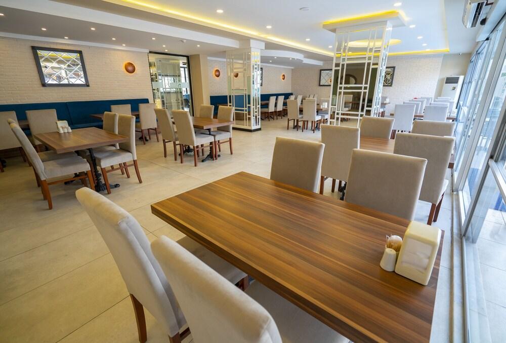 Azak Beach Hotel Алания Экстерьер фото