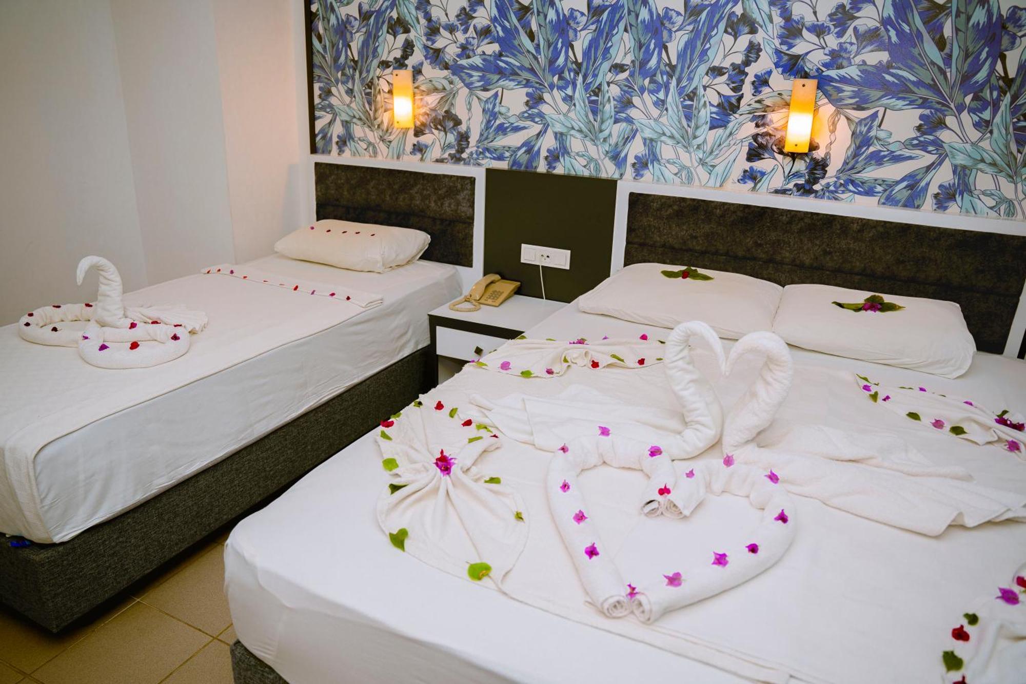 Azak Beach Hotel Алания Экстерьер фото