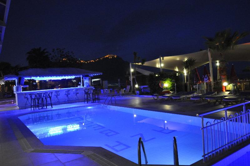 Azak Beach Hotel Алания Экстерьер фото