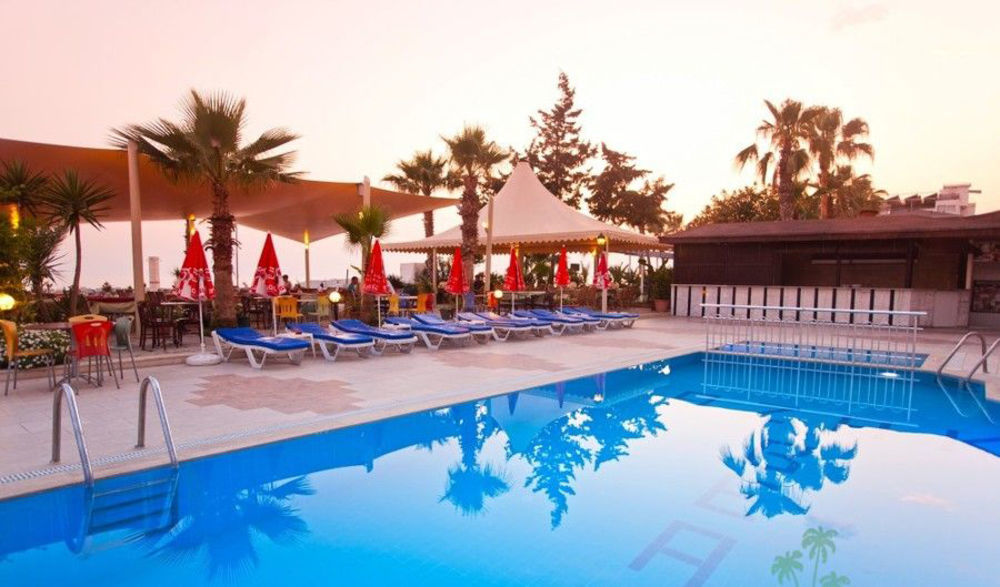Azak Beach Hotel Алания Экстерьер фото